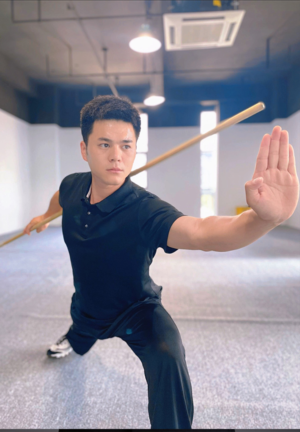 张梦磊