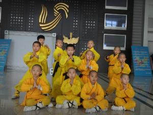 我校学生参加山东卫视“中国少年派之挑战00后”